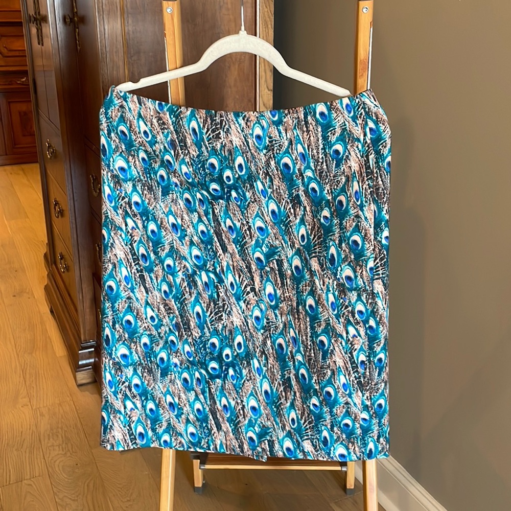 Unique Talbots peacock print skirt. Colorful and fun! Beautiful teal/royal blue.